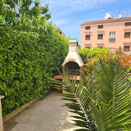 Villa Patricija-Apartmani Poreč Extérieur photo