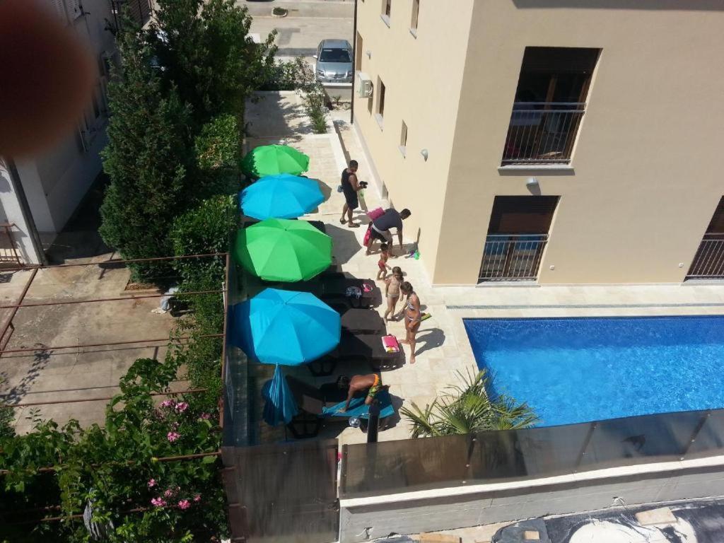 Villa Patricija-Apartmani Poreč Extérieur photo