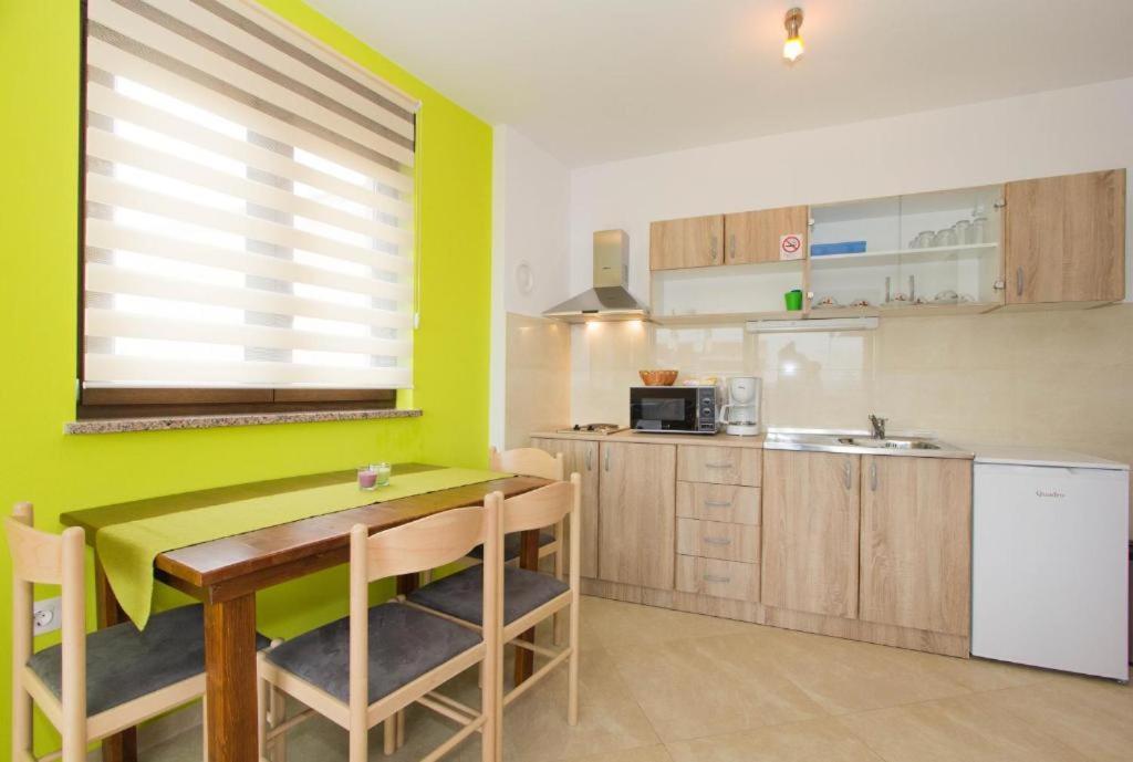 Villa Patricija-Apartmani Poreč Extérieur photo