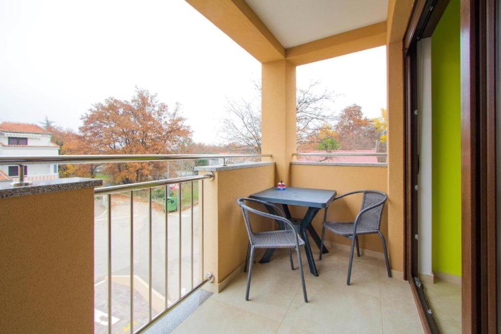 Villa Patricija-Apartmani Poreč Extérieur photo