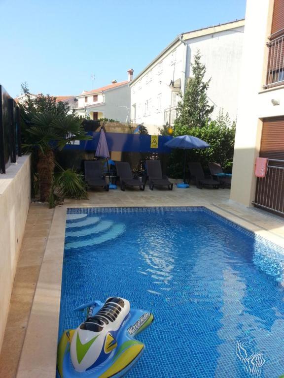 Villa Patricija-Apartmani Poreč Extérieur photo